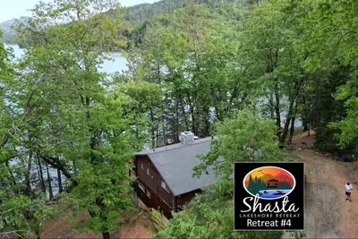Image de Lakefront #1 Cabin on Acre, Kayaks, Paddle Boards  - Shasta Lakeshore Retreat #4