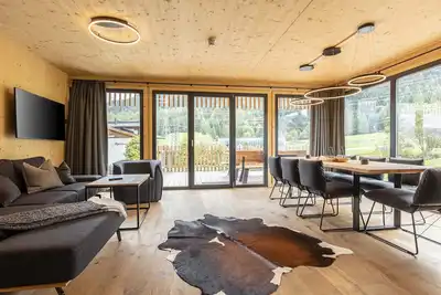 Image de Chalet with 4 bedrooms with outdoor bathtub with whirlpool function, sauna and fireplace