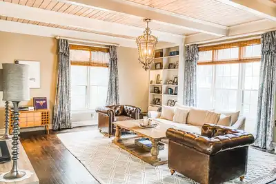 Image de Spacious Historic Midtown Memphis Chateau Minutes from Everything