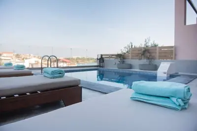 Image de Emmeleia mare new building maisonette with pool, seaview, 3 min from the beach