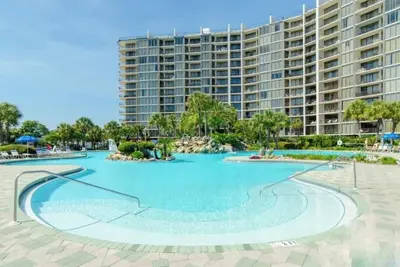 Image de Driftwood Villa - relaxation and tranquility within minutes of the beach