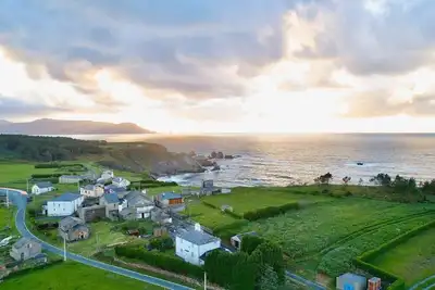 Image de The Cliffs - Picon Seaside Cottage