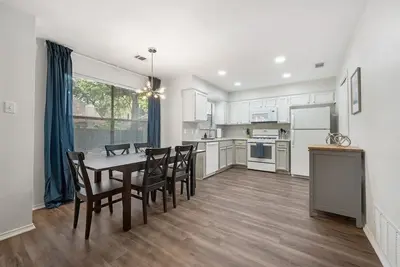 Image de Great North Austin Location by AustinGetaways!