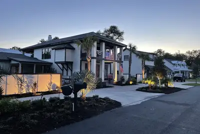 Image de Make Memories - hot tub, pool, beaches, putting green, fire pit…