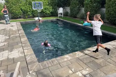 Image de Luxury Home with Heated Pool, elevator & Steps to the beach with Ocean views!