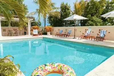 Image de Villa Rosso Di Sera: 2 Minute Walk from the Beach