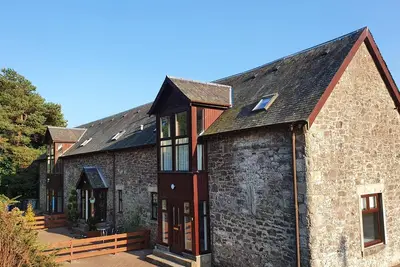 The Granary a gorgeous 3 bedroom cottage, situated at the foot of the Tinto Hill