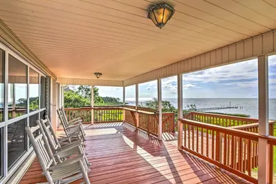Image de Waterfront Gulf Coast Getaway w/ Boat Dock!