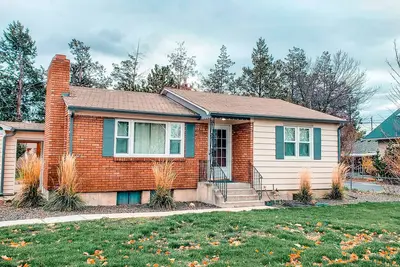 Image de Prime Location: Spacious 3 Br 2 Ba + 10 mins Dt & Bsu