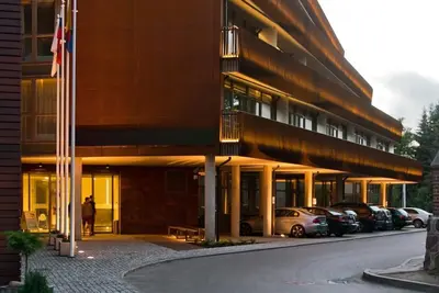 Mana Suites & Sea Spa