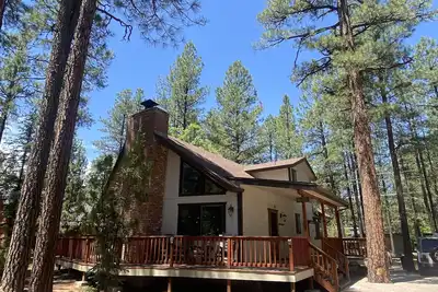 3/2  Cabin in the Pines 🌲
