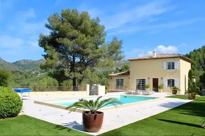 Image de Luxueuse Bastide Provençale de 350 M2