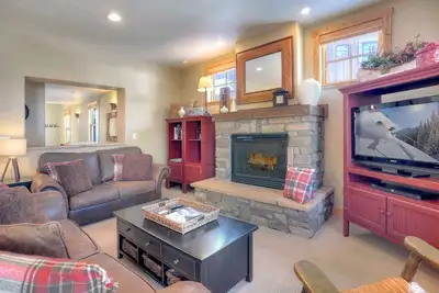 Image de Black Bear Townhome Across from Purgatory (End Unit) - Free Shuttle