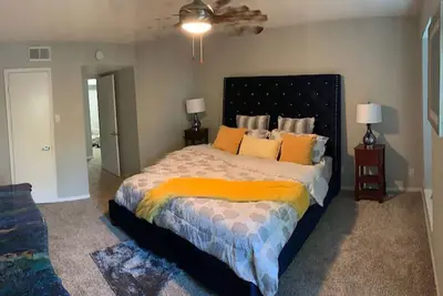 Image de Comfy Spacious Three Bedroom Four Bed Pool Patio