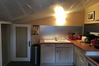 Image de Duplex de charme, terrasse tropézienne de  25m2 au centre du vieux village, wifi