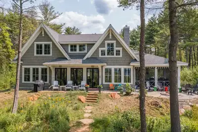 Image de Now Booking Summer 2025!