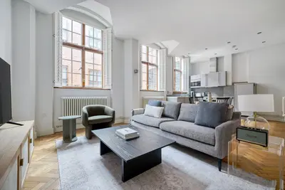 Image de Big Windows City Apt wth High Ceiling nr Blackfriars stn, by Blueground