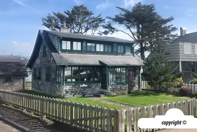 Smith House On The Prom at Seaside Beach: Ocean Front