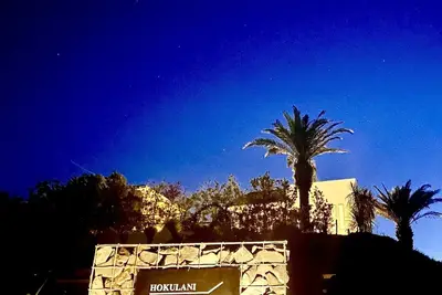 Image de Hokulani by the sea [Pool, Jacuzzi, Bbq available].