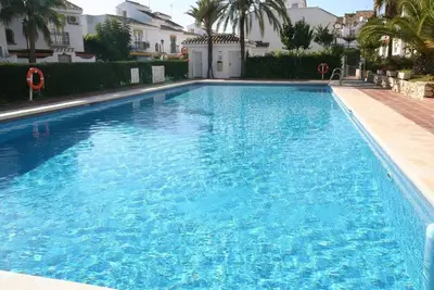 Appartement Mijas playa Club La Cala proche plage avec piscine partagée, terrasse ouverte, A/C, WiFi