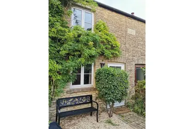 Image de Tranquil cottage in the heart of the Cotswolds