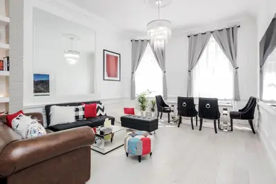 Image de Right opposite Hyde Park and moments from Oxford Street