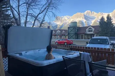 Image de P1 - Private Hot Tub - 3 Bedroom Home - Mountain View