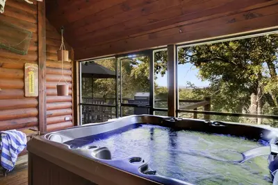 Image de Hot Tub & Scenic Mountain Views, Game Room