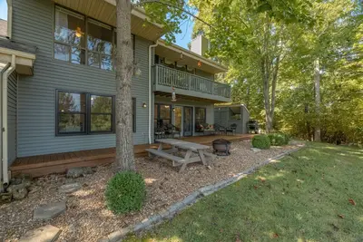 Image de Lionshead Overlook Pt. Ii by Innsbrook Vacations!