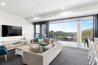 Image de Cove 401 Welcome to Forster's Premier Complex