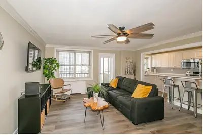 Image de StayATL | Downtown High Rise Condo with Balcony