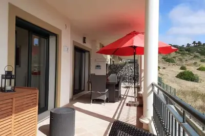 Image de Casa Sereno is a luxury apartment with an 11 metre balcony overlooking Burgau