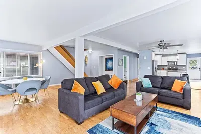 Image de Peaceful 4br Lakefront Getaway on Park Lake