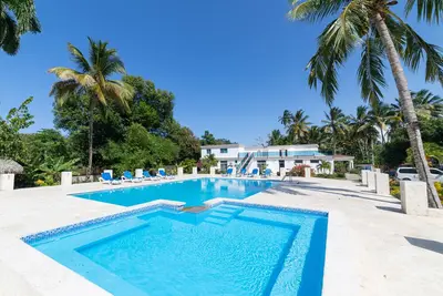 Image de North Coast Mansion, Up to 20 guest!