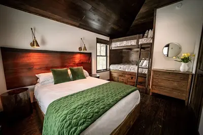 Image de Outdoor Sauna, Ski at Oak or Gore, and Private Chef Available