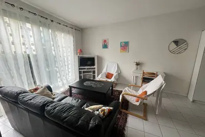 Image de Appartement F3, Rez de chaussée, jardinet, Calme, Familial à 200 m de la cure