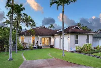 Image de Hale Nalu: Tropical Cottage in Poipu-Walk to Beach