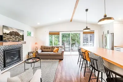 Image de Midtown gem I Park view I Full kitchen