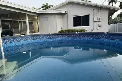 Image de Bright & Spacious Villa in Hollywood ★ 3br/2ba ★ Heated Pool ★Walk to Beach