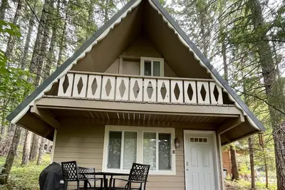 Image de Timberline cabin close to Mt. Rainer and White Pass, WiFi, Netflix, Ac