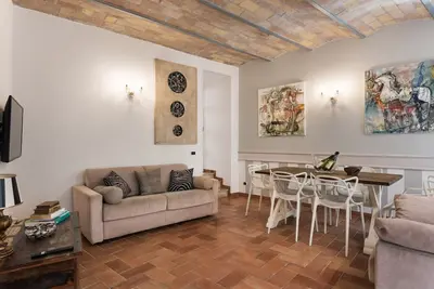Image de Idyllia | lovely Colosseum loft-apartment for six