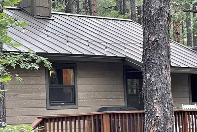 Image de Assistant Pro's Cabin White Mountain Cc