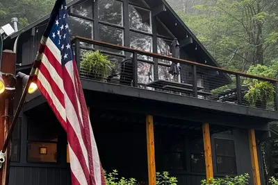Image de Black Dog Lodge - Ski Chalet centered between Okemo and Killington Mt.