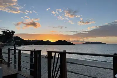 Villa Yvantino beachfront ( 2 bedroom )