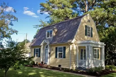 Image de Historic Gem in the Heart of Hilton Village on the James River