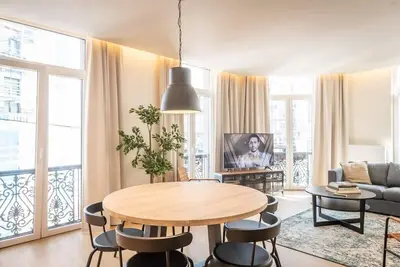 Perfect Place to Visit and Stay in Brussels