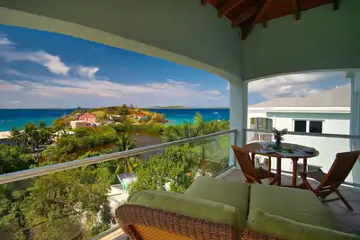 Image de Amazing large penthouse. Walk to town. Pool. Breathtaking views. Luxury.