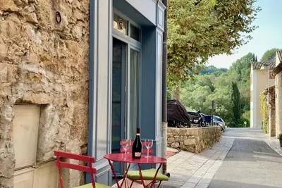 Image de Appartement de Charme au coeur du Village de Valbonne