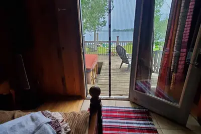 Image de Looney Lodge Rustic and unplugged.