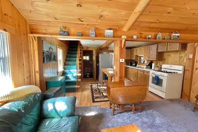 Image de Treehouse Cabin - Near Green Lake & Phillips Lake